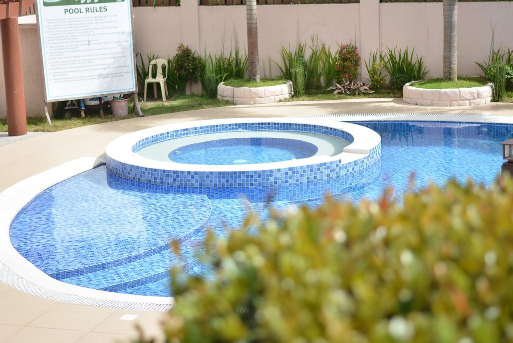 Hotel Casa De Miguelitos Tagaytay City Exterior foto