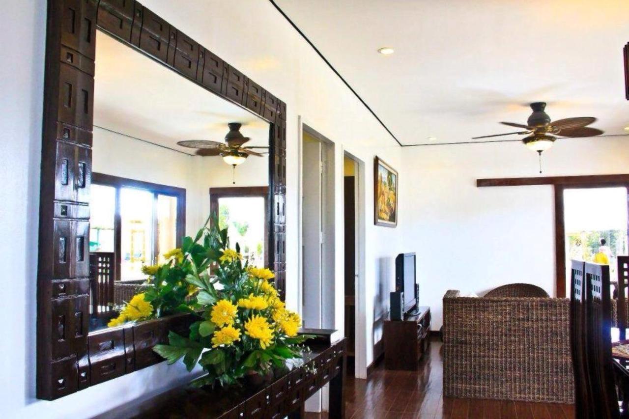 Hotel Casa De Miguelitos Tagaytay City Habitación foto